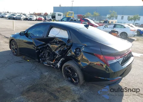 2022 Hyundai Elantra Sel from USA, damaged, VIN 5NPLM4AG3NH070591